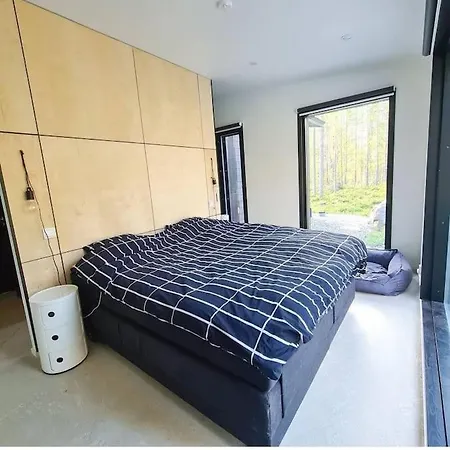 Hotel Omakotitalo Maaseudulla Venesjarvi
